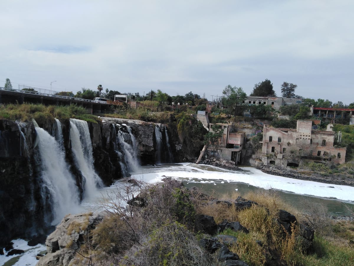 Hasta que la vida vuelva al Río